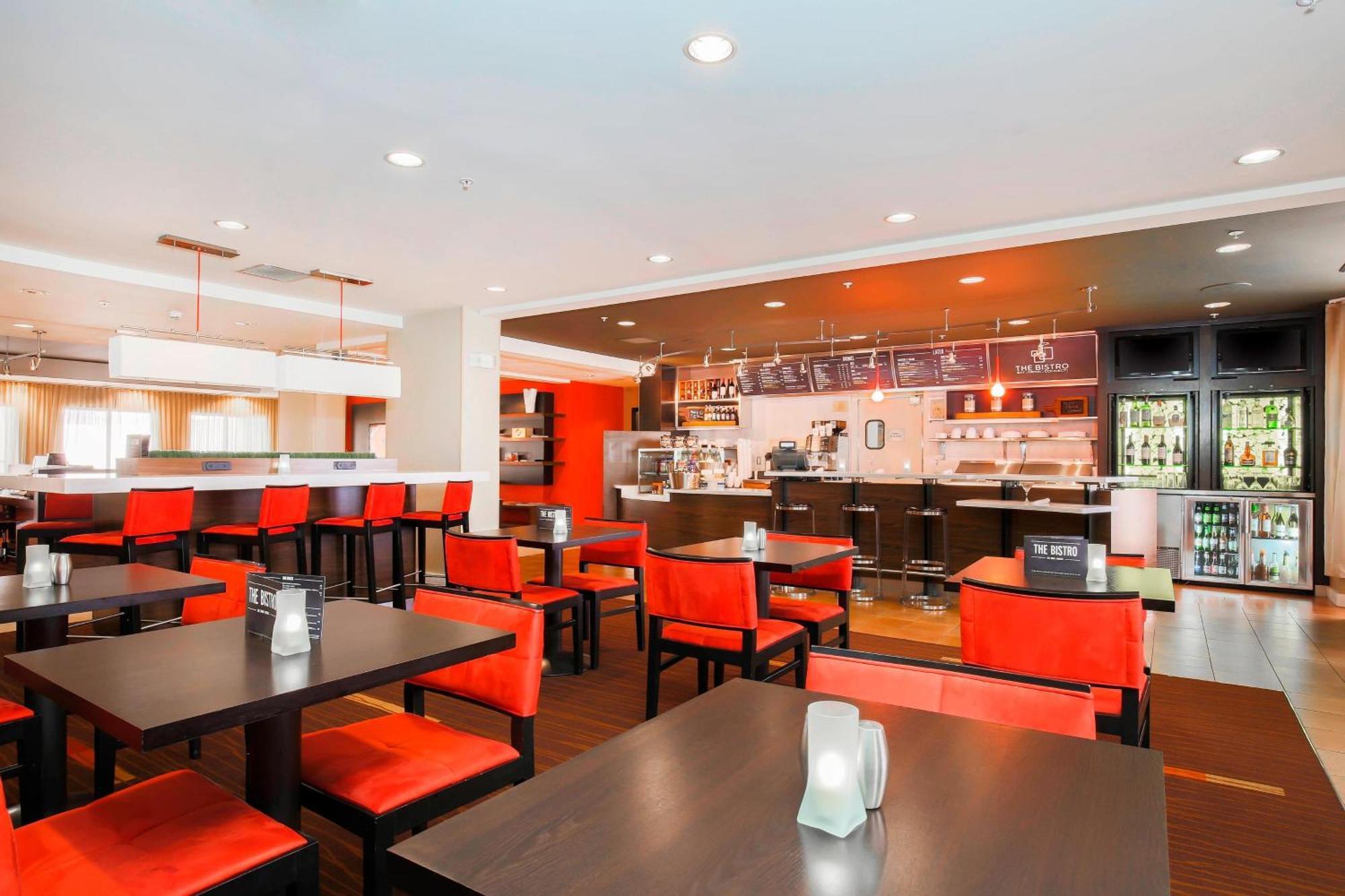 Courtyard By Marriott Salinas Monterey Hotel Exterior foto